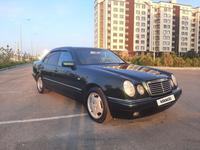 Mercedes-Benz E 240 1999 года за 4 200 000 тг. в Шымкент