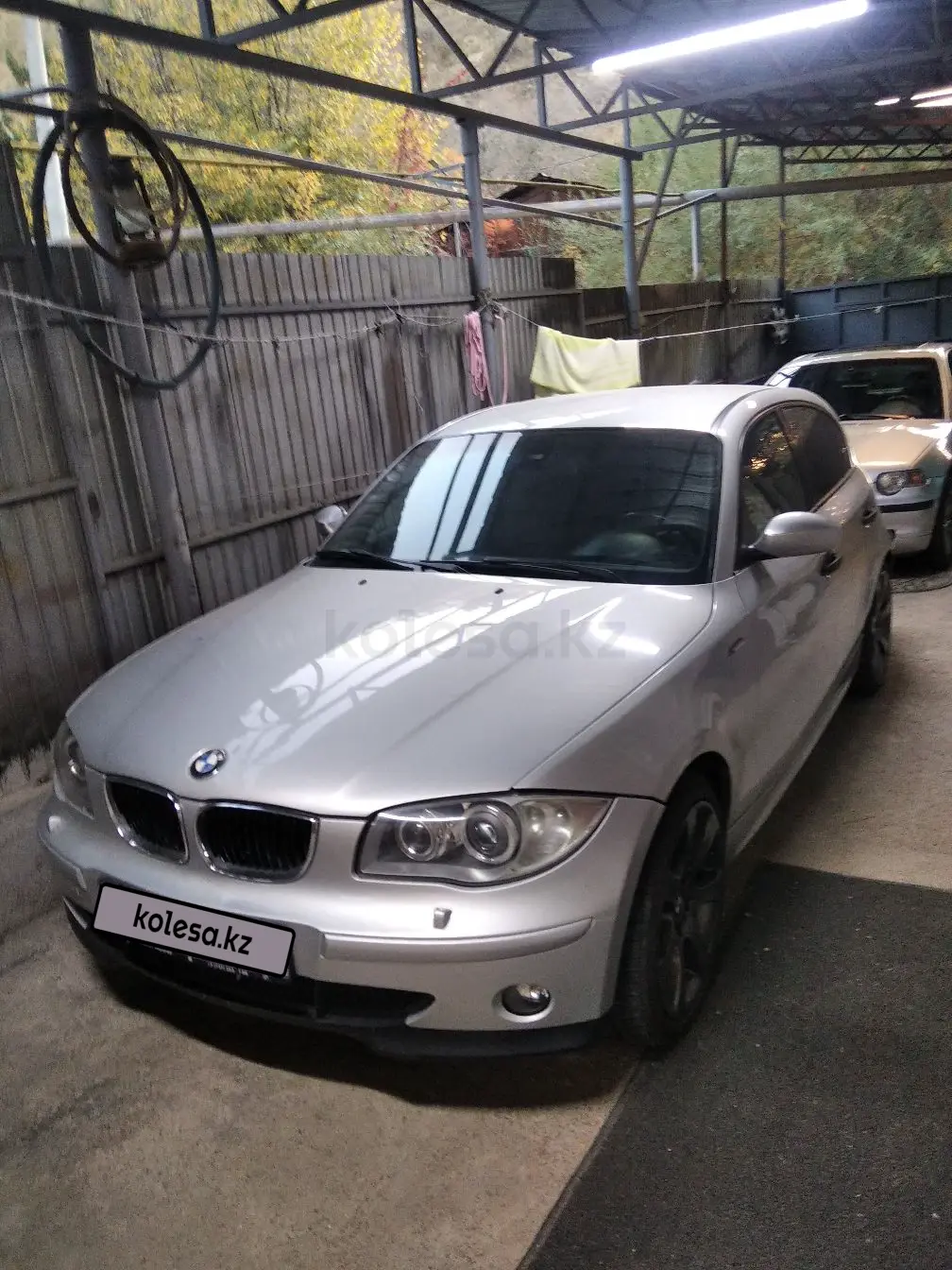 BMW 1 Series, 2005