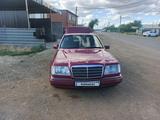 Mercedes-Benz E 220 1995 года за 2 500 000 тг. в Балхаш – фото 2