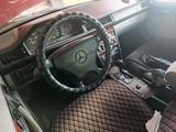 Mercedes-Benz E 220 1995 года за 2 500 000 тг. в Балхаш