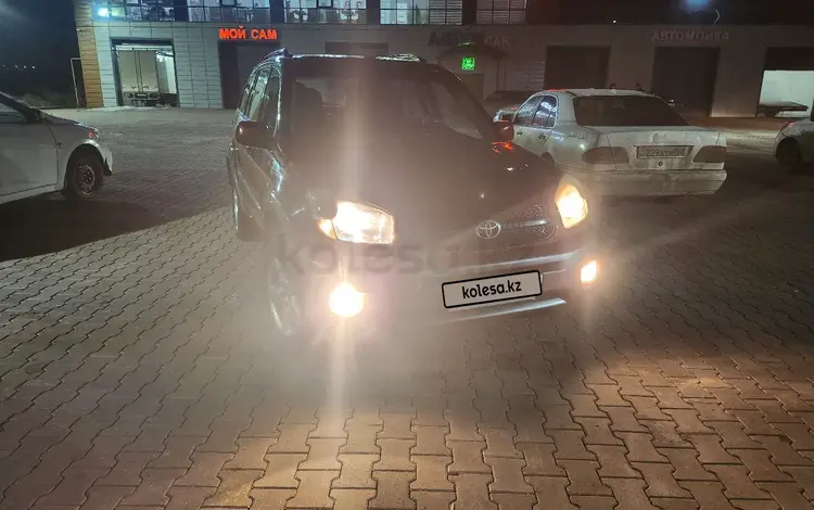 Toyota RAV4 2004 года за 3 500 000 тг. в Актобе