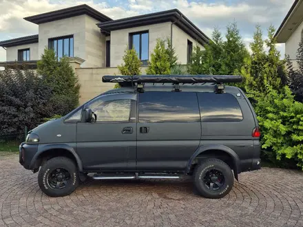 Mitsubishi Delica 1995 года за 6 000 000 тг. в Алматы