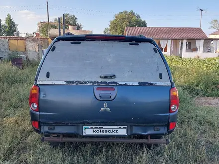 Mitsubishi L200 2008 года за 3 600 000 тг. в Уральск – фото 3