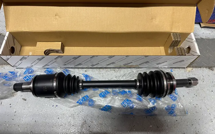 Привод Toyota Camry 70 USA за 90 000 тг. в Астана