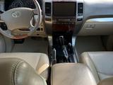 Toyota Land Cruiser Prado 2007 года за 10 500 000 тг. в Актау – фото 2