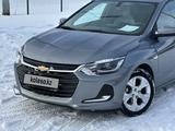 Chevrolet Onix 2023 годаfor8 600 000 тг. в Костанай – фото 2