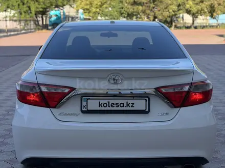 Toyota Camry 2016 года за 8 480 000 тг. в Шымкент – фото 17