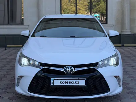 Toyota Camry 2016 года за 8 480 000 тг. в Шымкент – фото 4