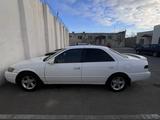 Toyota Camry 1998 года за 3 400 000 тг. в Актау – фото 4