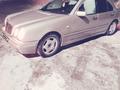 Mercedes-Benz E 230 1996 годаfor2 238 000 тг. в Жезказган – фото 3