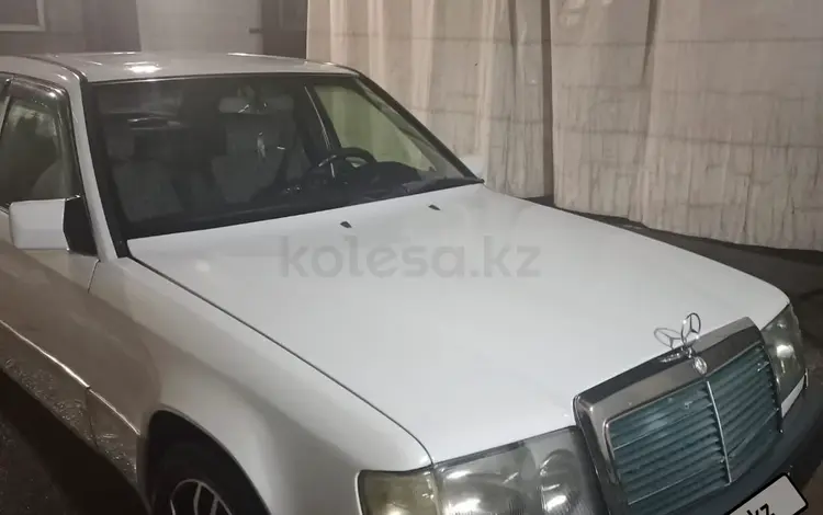 Mercedes-Benz E 200 1990 годаүшін1 350 000 тг. в Караганда