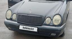 Mercedes-Benz E 280 1996 годаfor2 300 000 тг. в Сарыкемер – фото 4