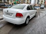 Volkswagen Polo 2015 года за 4 000 000 тг. в Атырау – фото 3