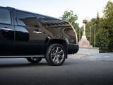 GMC Yukon 2006 года за 15 000 000 тг. в Алматы – фото 4