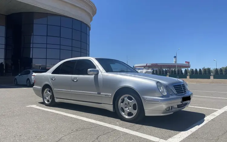 Mercedes-Benz E 320 2001 года за 5 500 000 тг. в Караганда