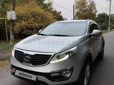 Kia Sportage 2011 года за 7 650 000 тг. в Алматы – фото 2