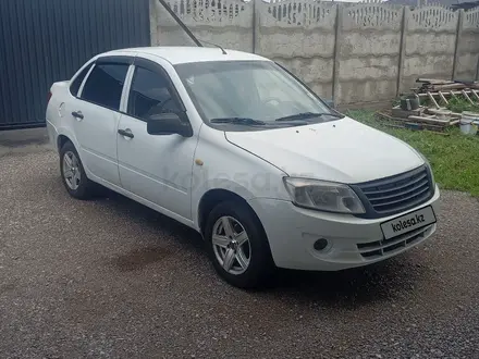 ВАЗ (Lada) Granta 2190 2013 года за 1 200 000 тг. в Алматы – фото 2