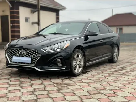 Hyundai Sonata 2018 года за 8 600 000 тг. в Астана