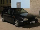 Volkswagen Golf 1994 года за 800 000 тг. в Караганда