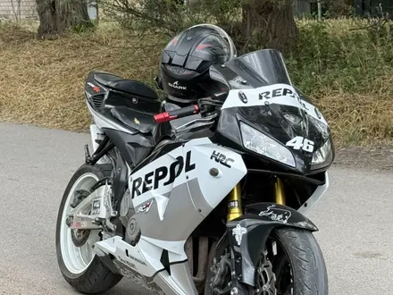 Honda  CBR 600RR 2005 года за 1 900 000 тг. в Алматы – фото 2
