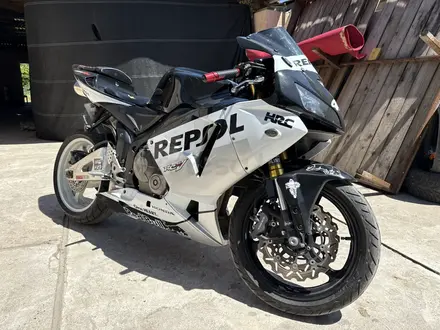 Honda  CBR 600RR 2005 года за 1 900 000 тг. в Алматы – фото 5