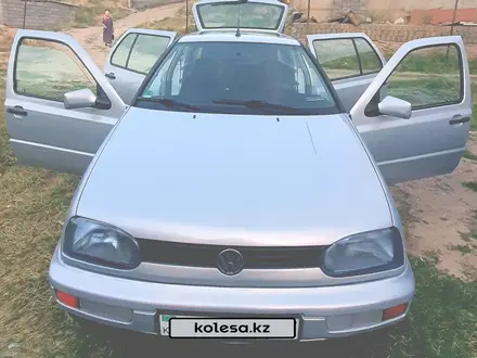 Volkswagen Golf 1995 года за 2 700 000 тг. в Шымкент – фото 2