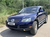 Volkswagen Touareg 2005 года за 3 700 000 тг. в Алматы