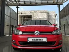 Volkswagen Golf, 2015