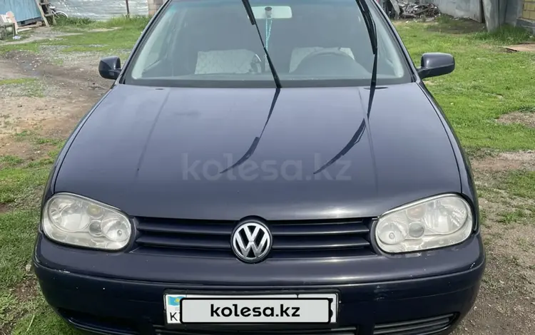 Volkswagen Golf 2000 годаfor2 685 000 тг. в Астана