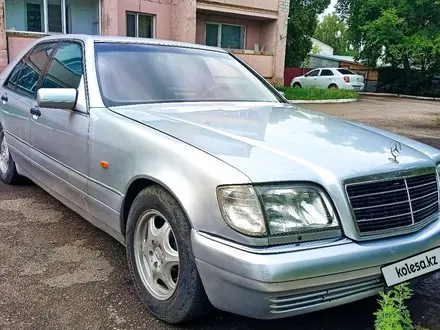 Mercedes-Benz S 320 1996 года за 3 000 000 тг. в Астана