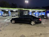 Mercedes-Benz S 550 2006 года за 9 000 000 тг. в Алматы