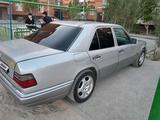 Mercedes-Benz E 220 1995 года за 2 800 000 тг. в Кызылорда – фото 4