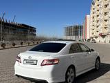 Toyota Camry 2011 года за 7 500 000 тг. в Актау – фото 2