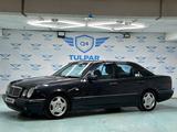 Mercedes-Benz E 240 1997 года за 3 600 000 тг. в Астана – фото 2