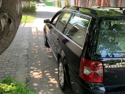 Volkswagen Passat 2001 года за 3 500 000 тг. в Алматы – фото 4