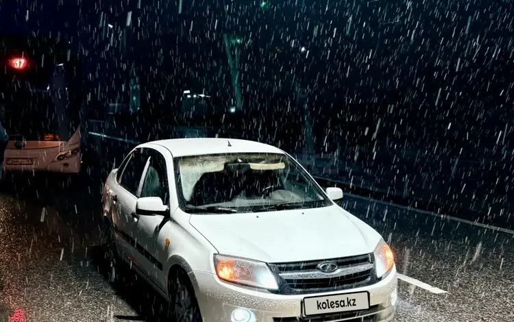 ВАЗ (Lada) Granta 2190 2014 годаүшін2 600 000 тг. в Шымкент