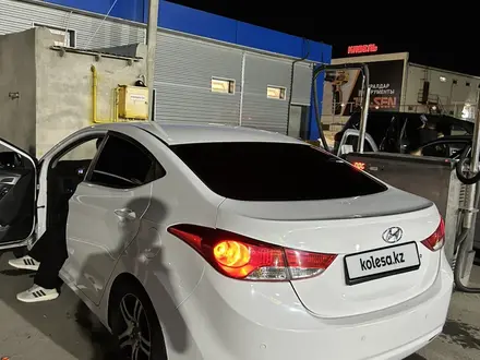 Hyundai Elantra 2012 года за 5 500 000 тг. в Актау – фото 16