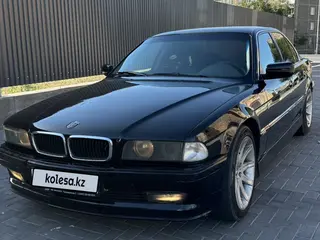 BMW 728