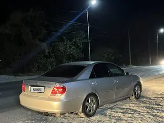 Toyota Camry, 2002