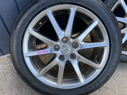 Комплект оригинальных дисков с шинами на Toyota Estima за 360 000 тг. в Алматы – фото 2