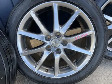 Комплект оригинальных дисков с шинами на Toyota Estima за 360 000 тг. в Алматы – фото 3