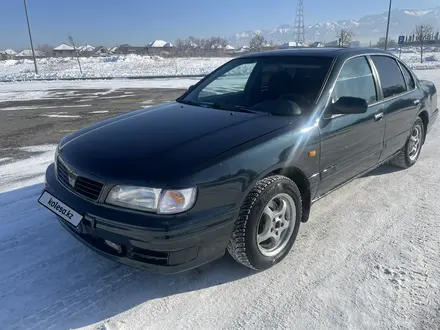 Nissan Maxima 1996 года за 2 100 000 тг. в Алматы