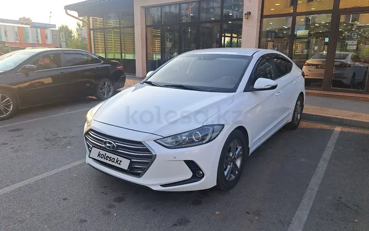 Hyundai Elantra 2019 годаүшін7 700 000 тг. в Алматы