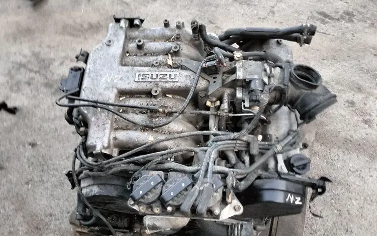 Двигатель на isuzu wizard 3, 2 6VD1. Исузу Визард 32үшін375 000 тг. в Алматы
