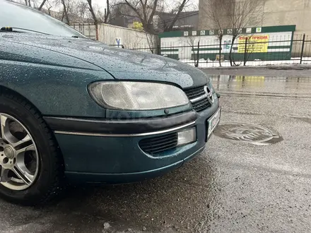 Opel Omega 1996 года за 1 500 000 тг. в Алматы – фото 11