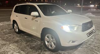 Toyota Highlander 2009 года за 10 300 000 тг. в Семей