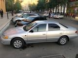 Toyota Camry 2001 годаүшін3 700 000 тг. в Усть-Каменогорск – фото 2