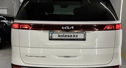 Kia Carnival 2021 года за 15 800 000 тг. в Алматы – фото 3