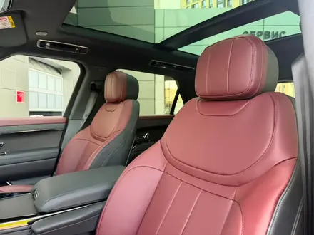 Land Rover Range Rover Sport Dynamic SE 2026 года за 104 269 000 тг. в Алматы – фото 11