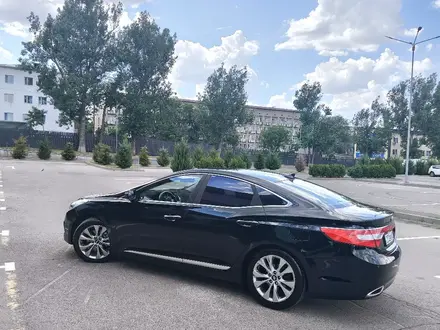 Hyundai Grandeur 2011 года за 7 300 000 тг. в Алматы – фото 22